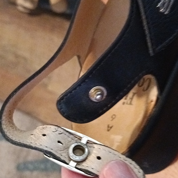 FINN Comfort leather sandals 🖤 - Picture 8 of 9